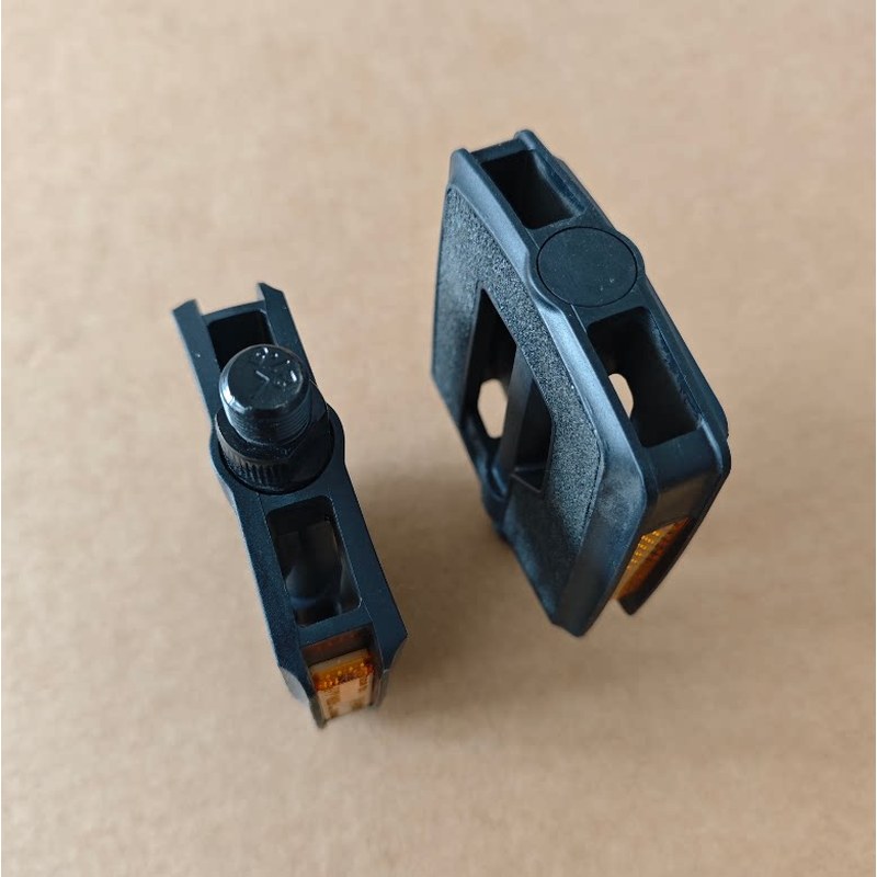 New Urban Flat Pedals 